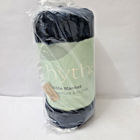 Hythe Bubble Blanket 60”x50” Navy Blue, NEW Sealed Original Package-Retail $100 - Picture 2 of 4